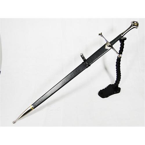 spada-anduril-con-incisione-con-fodero
