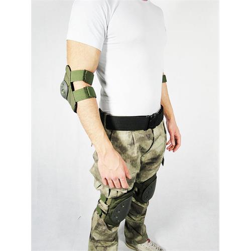 completo-di-2-ginocchiere-e-2-gomitiere-verde-militare-royal