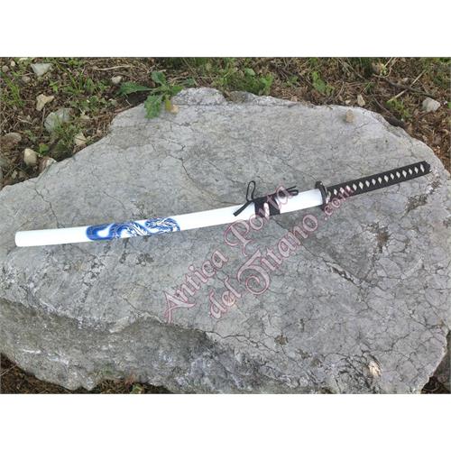katana-drago-bianco-sorgente-con-fodero-pitturato