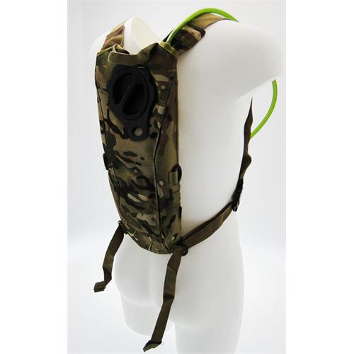 zaino-camelback-da-2-5-litri-con-bretelle-multicam
