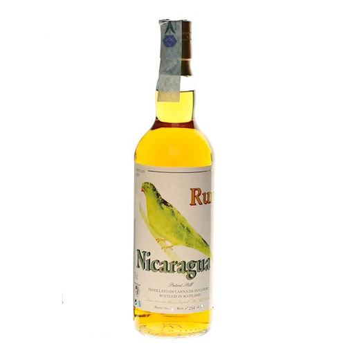 moon-import-nicaragua-20-years-old-1999