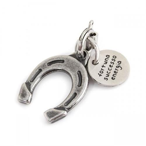 charm-acciaio-brunito-ferro-di-cavallo