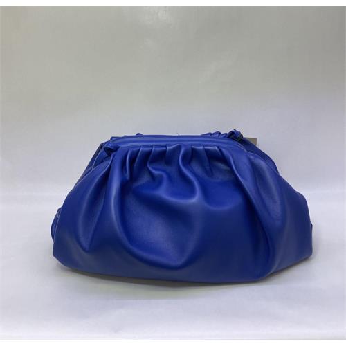 pouch-bag-in-pelle