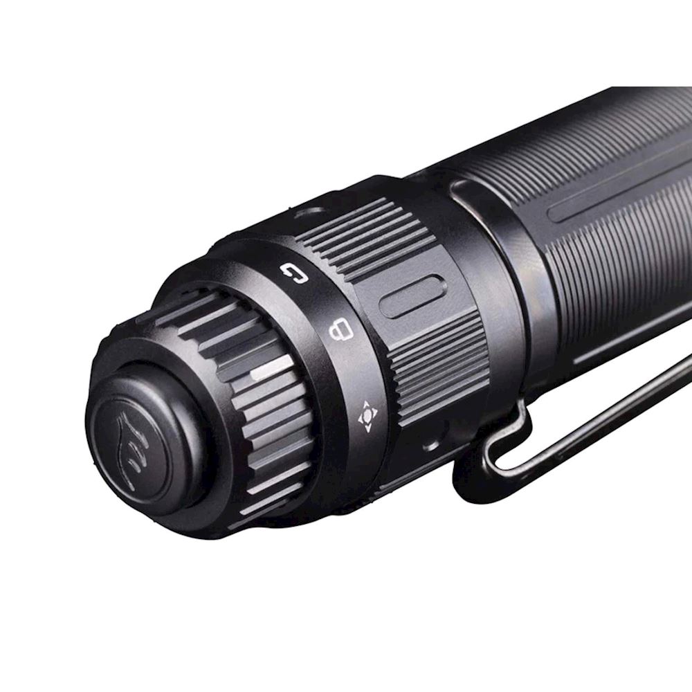 TORCIA FENIX LED PD36 TAC 3000 LUMEN RICARICABILE TORCE - IlSemaforo