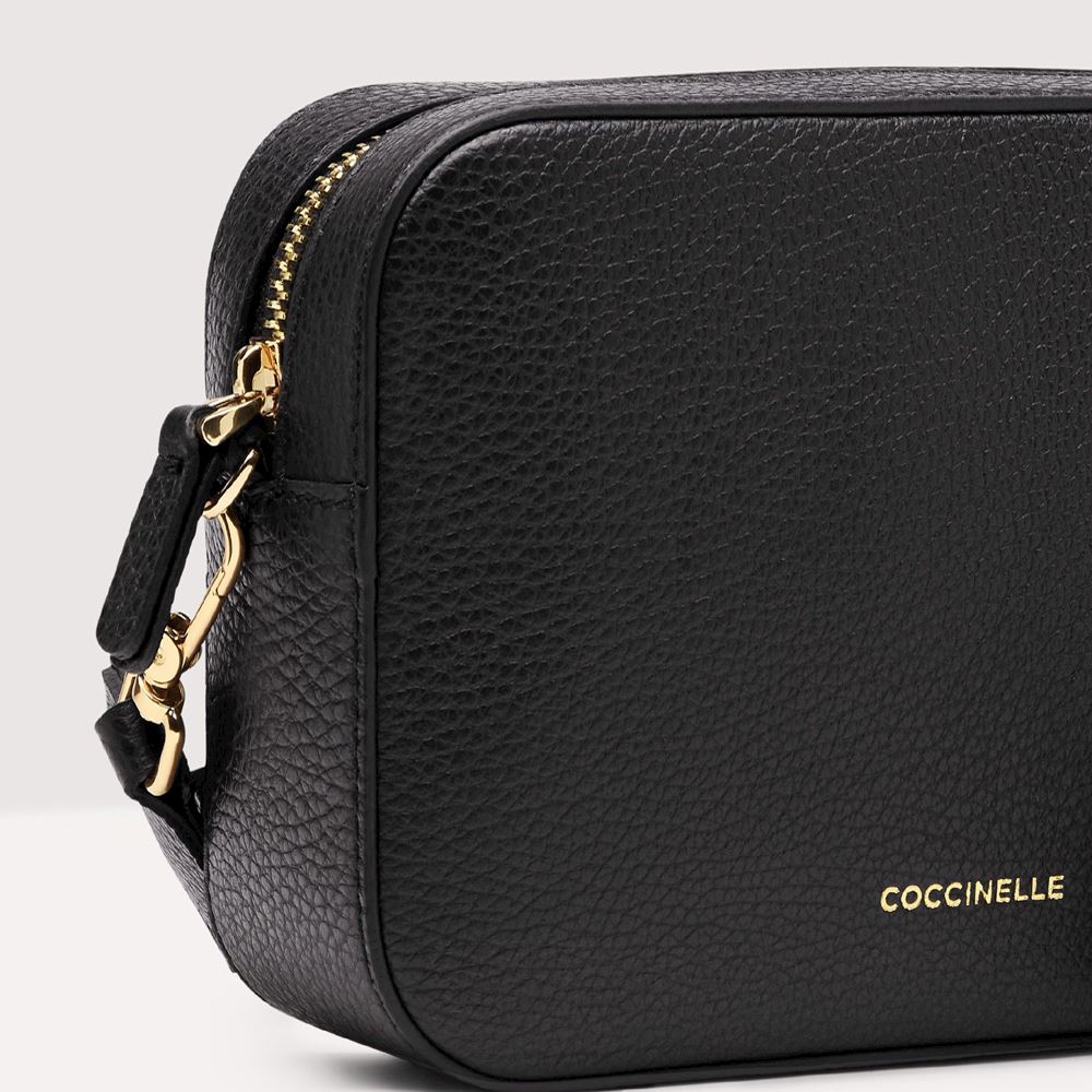 Medium Shoulder Bag Coccinelle Tebe E5MN555M301001 Black