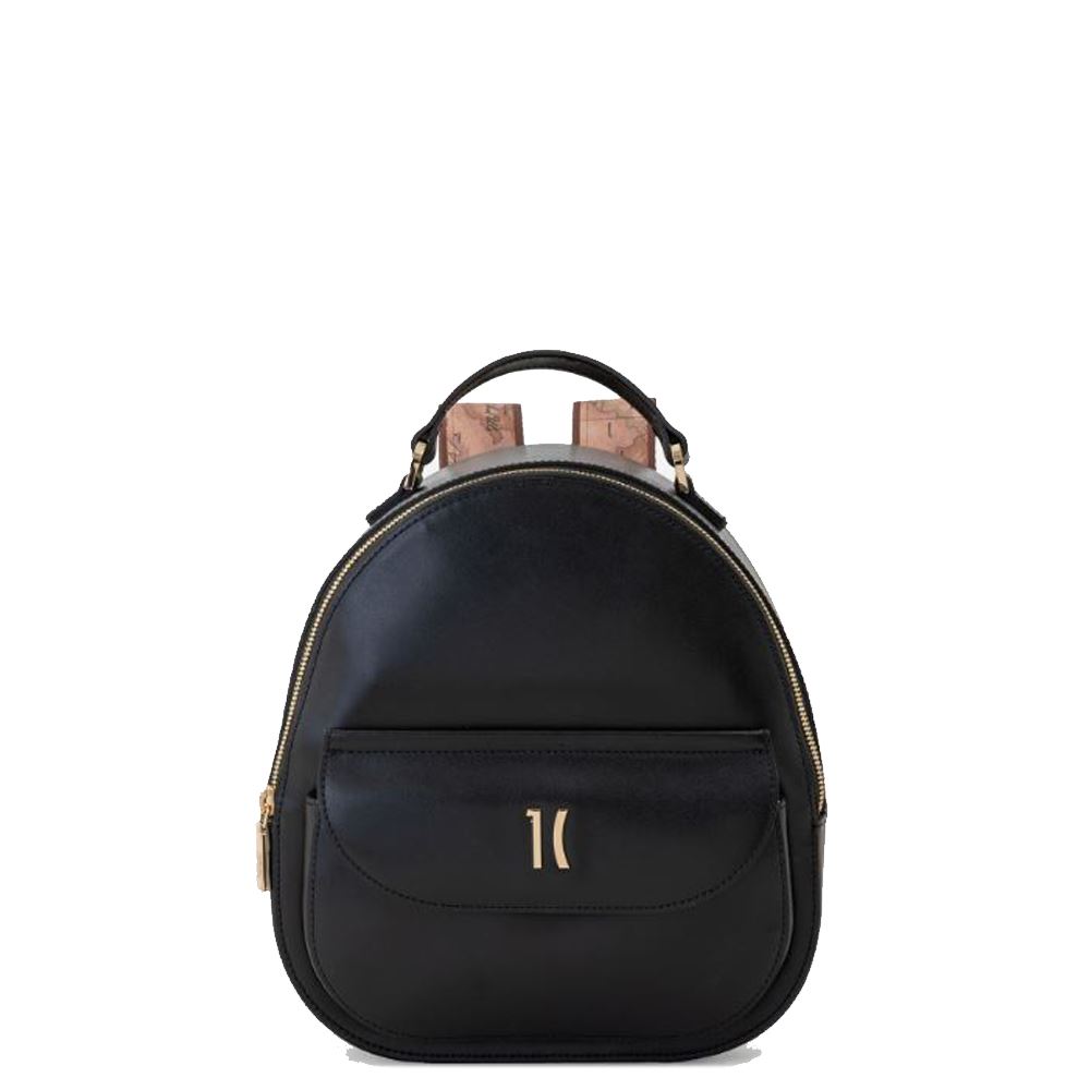 alviero martini mini backpack Geo Classic Small accented with iconic details Alviero Martini I^ Classe Winter