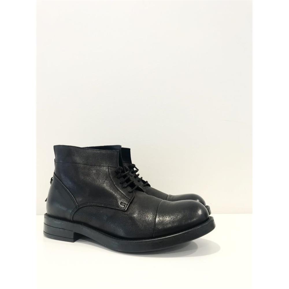 Stringata in pelle Pawelk's senza lacci Nero | The Mooder